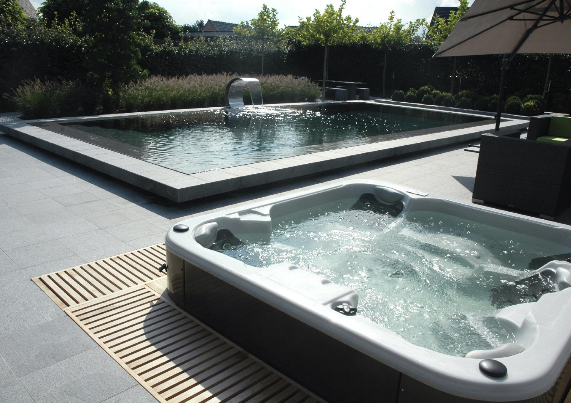 ambiance pisicne et jardin spa | Ambiance piscine et jardin Rodez